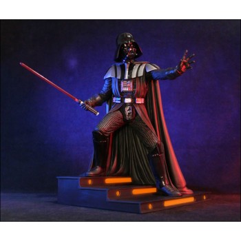 Star Wars: Darth Vader - The Empire Strikes Back Statue